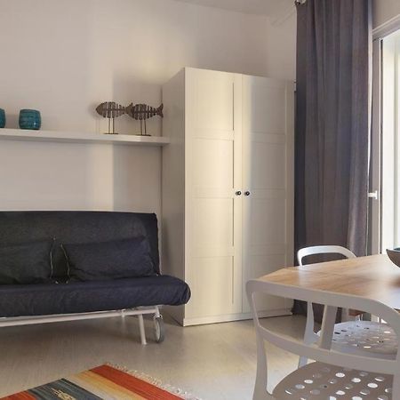 Casablu, Un Delizioso Bilocale Sulla Baia Di Naxos Appartement Giardini-Naxos Buitenkant foto