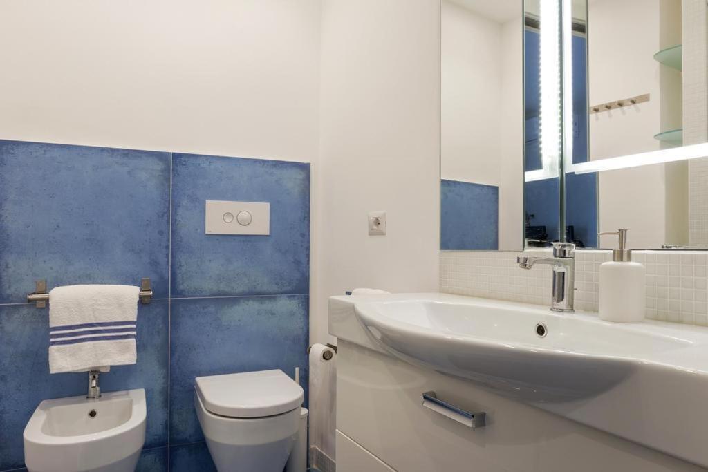 Casablu, Un Delizioso Bilocale Sulla Baia Di Naxos Appartement Giardini-Naxos Buitenkant foto